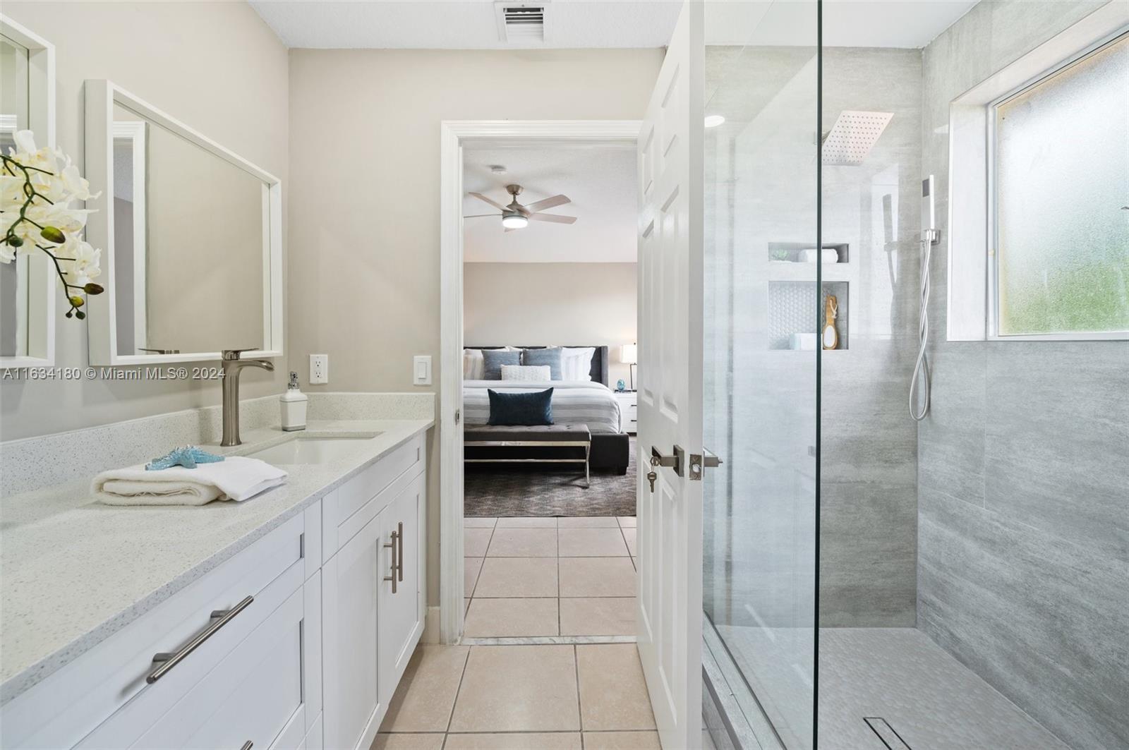 7425 Southwest 164th Court Miami, FL 33193 - Photo 19 of 33