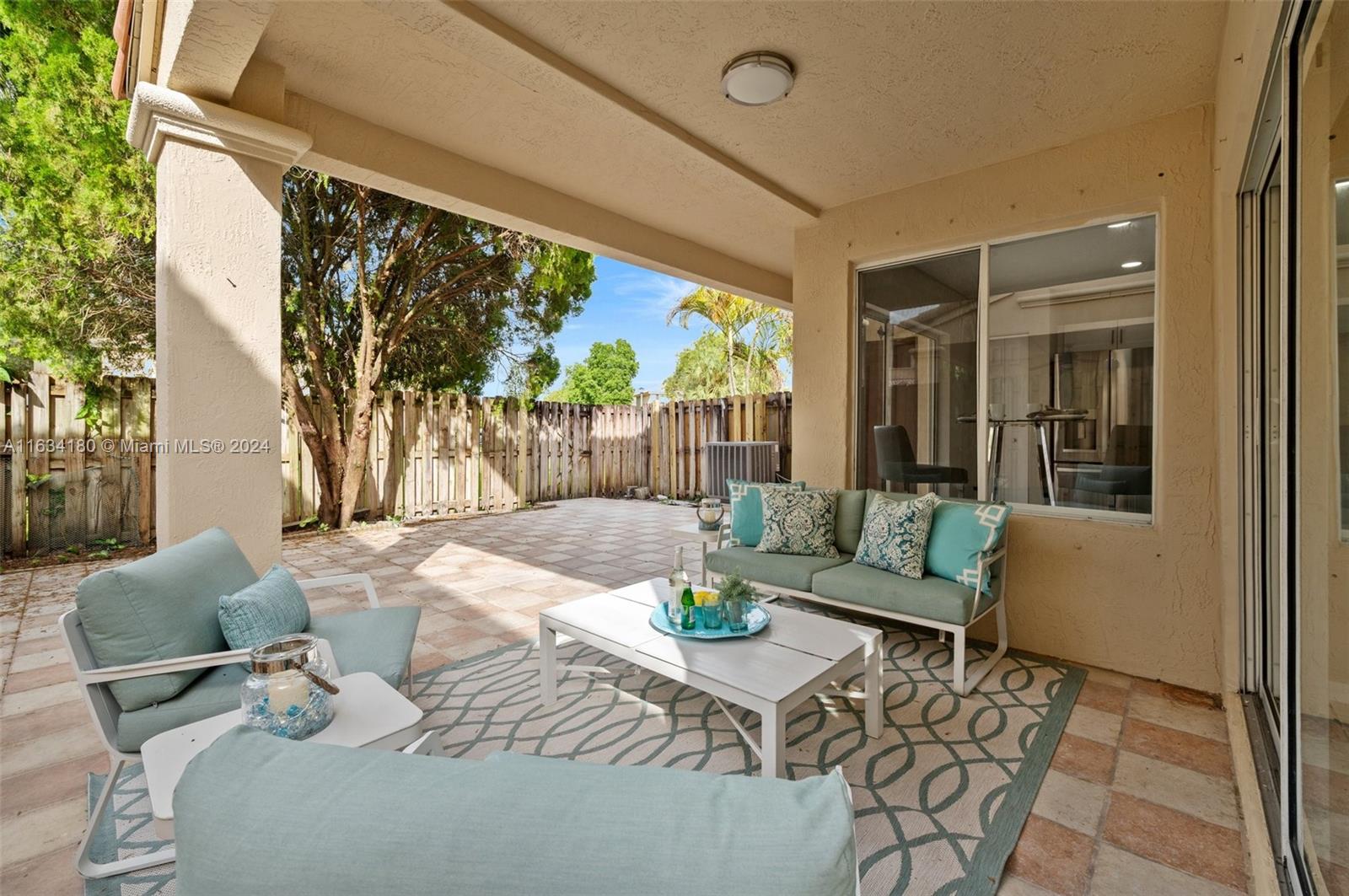 7425 Southwest 164th Court Miami, FL 33193 - Photo 27 of 33