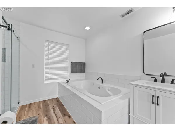 $535,000 | 3257 Northeast Follett Street, Roseburg, OR 97470