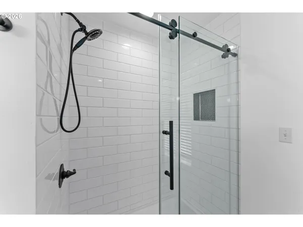 $535,000 | 3257 Northeast Follett Street, Roseburg, OR 97470