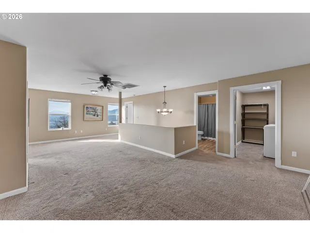 $549,500 | 3257 Northeast Follett Street, Roseburg, OR 97470