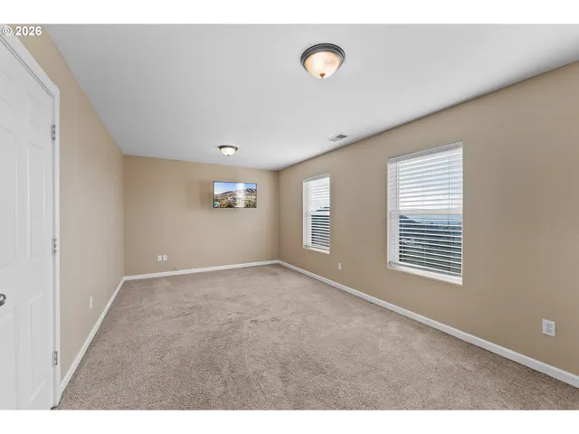 $549,500 | 3257 Northeast Follett Street, Roseburg, OR 97470