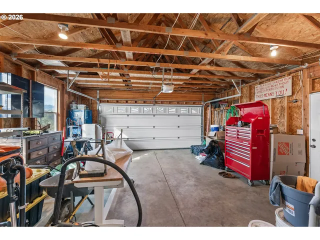 $549,500 | 3257 Northeast Follett Street, Roseburg, OR 97470