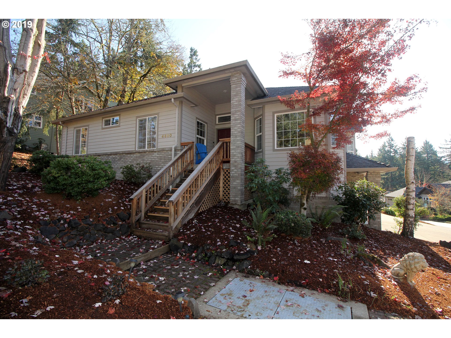 4860 Old Dillard Road Eugene, OR 97405 - Photo 2 of 32 Gallery Image 2