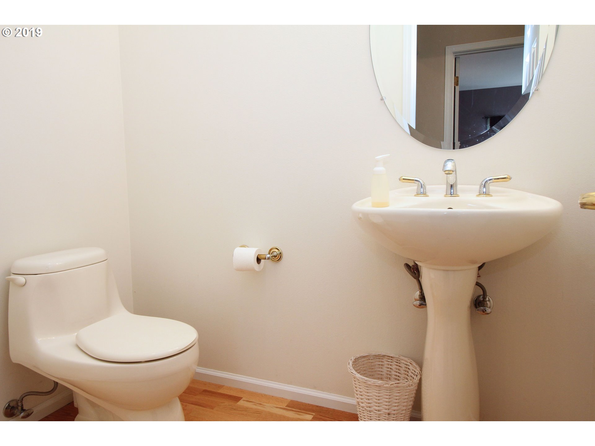 4860 Old Dillard Road Eugene, OR 97405 - Photo 27 of 32 Gallery Image 27