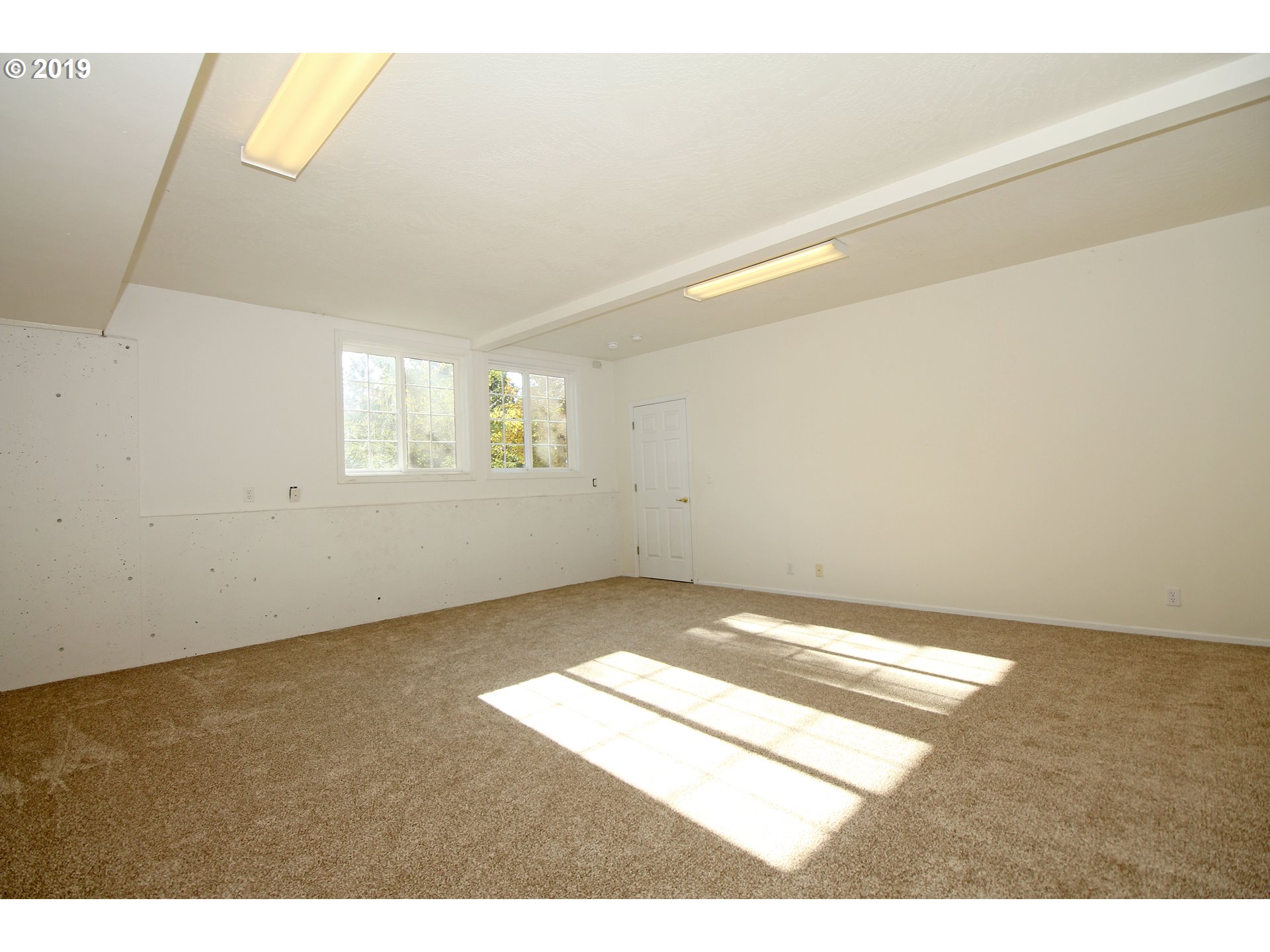 4860 Old Dillard Road Eugene, OR 97405 - Photo 29 of 32 Gallery Image 29