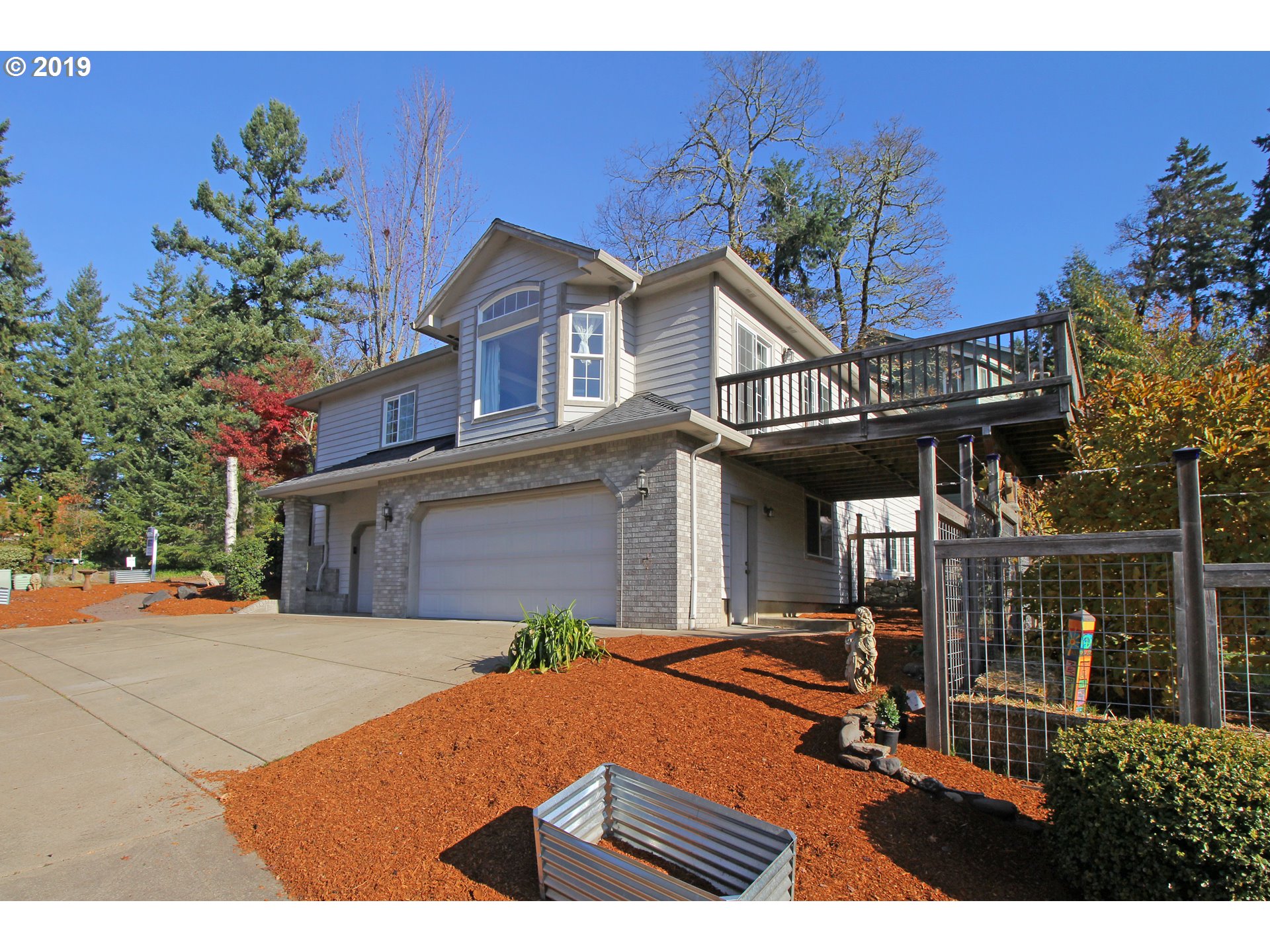 4860 Old Dillard Road Eugene, OR 97405 - Photo 4 of 32 Gallery Image 4
