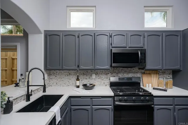 $4,475 | 3762 Via Del Rancho, Oceanside, CA 92056