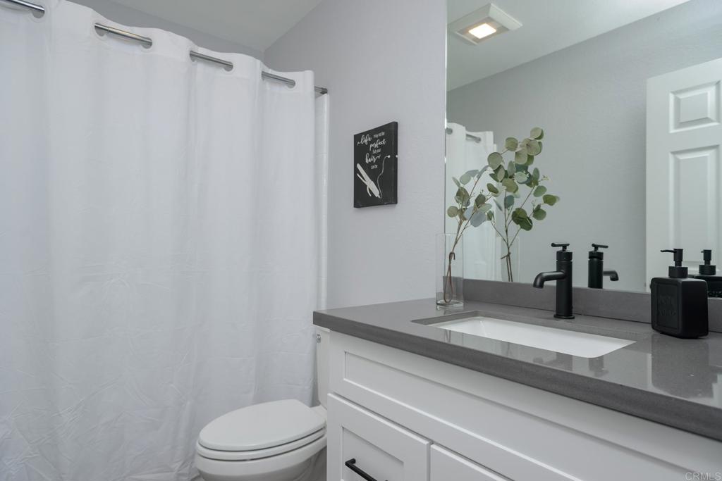 3762 Via Del Rancho Oceanside, CA 92056 - Photo 18 of 69