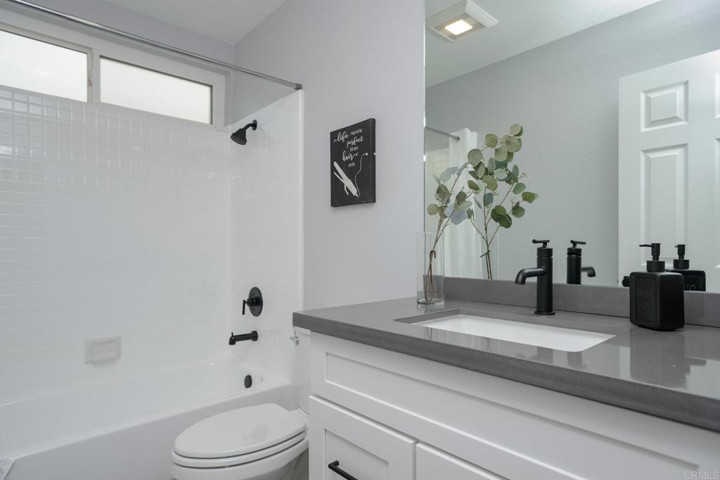 3762 Via Del Rancho Oceanside, CA 92056 - Photo 19 of 69