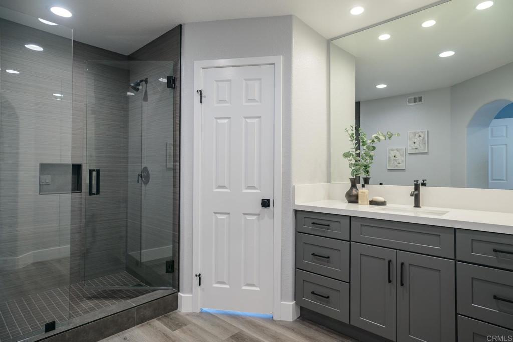 3762 Via Del Rancho Oceanside, CA 92056 - Photo 26 of 69