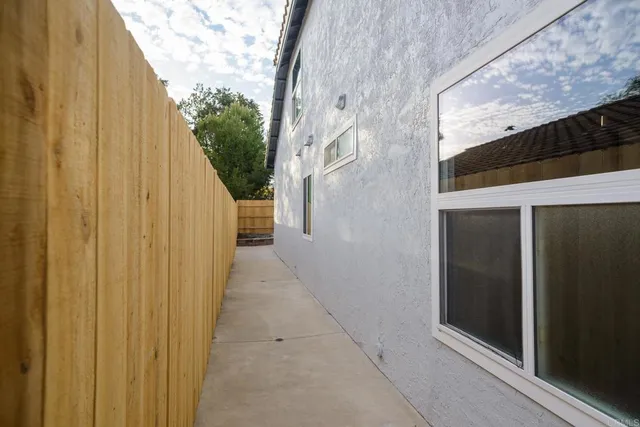 $4,475 | 3762 Via Del Rancho, Oceanside, CA 92056