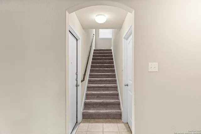 a view of an entryway