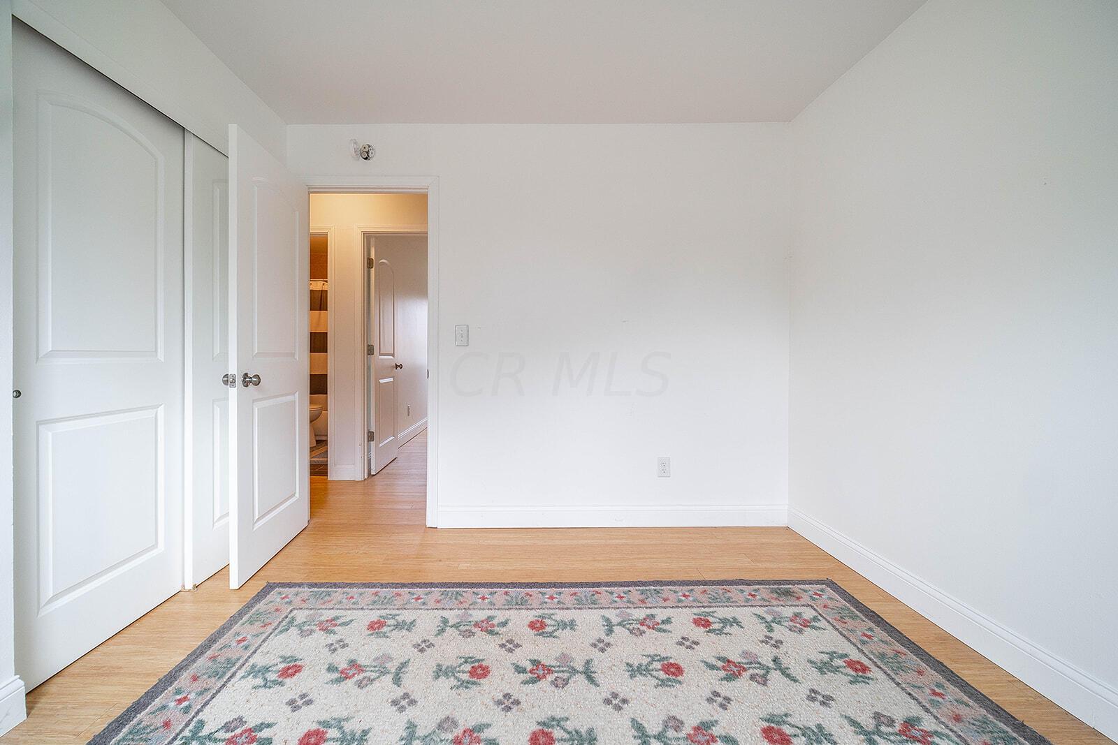 240 Chapelfield Road Columbus, OH 43230 - Photo 26 of 45 Bedroom 2