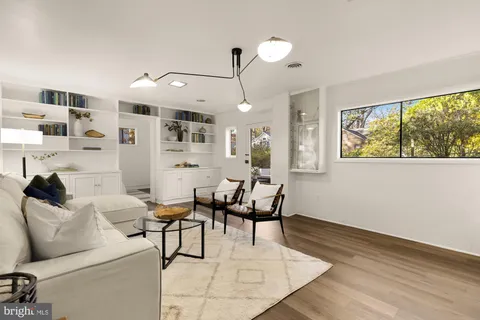 $1,485,000 | 4911 Falstone Avenue, Chevy Chase, MD 20815