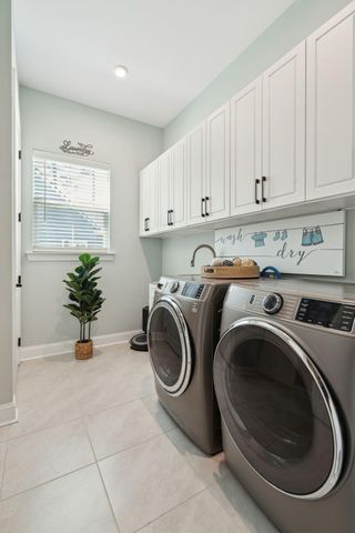 $780,000 | 393 Tupelo Lake Drive, Summerville, SC 29486