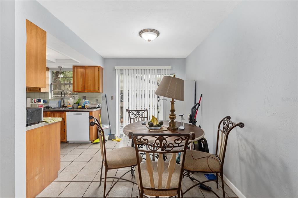 1420 Southwest 42nd Street, Unit B Gainesville, FL 32607 - Photo 12 of 36 Gallery Image 12