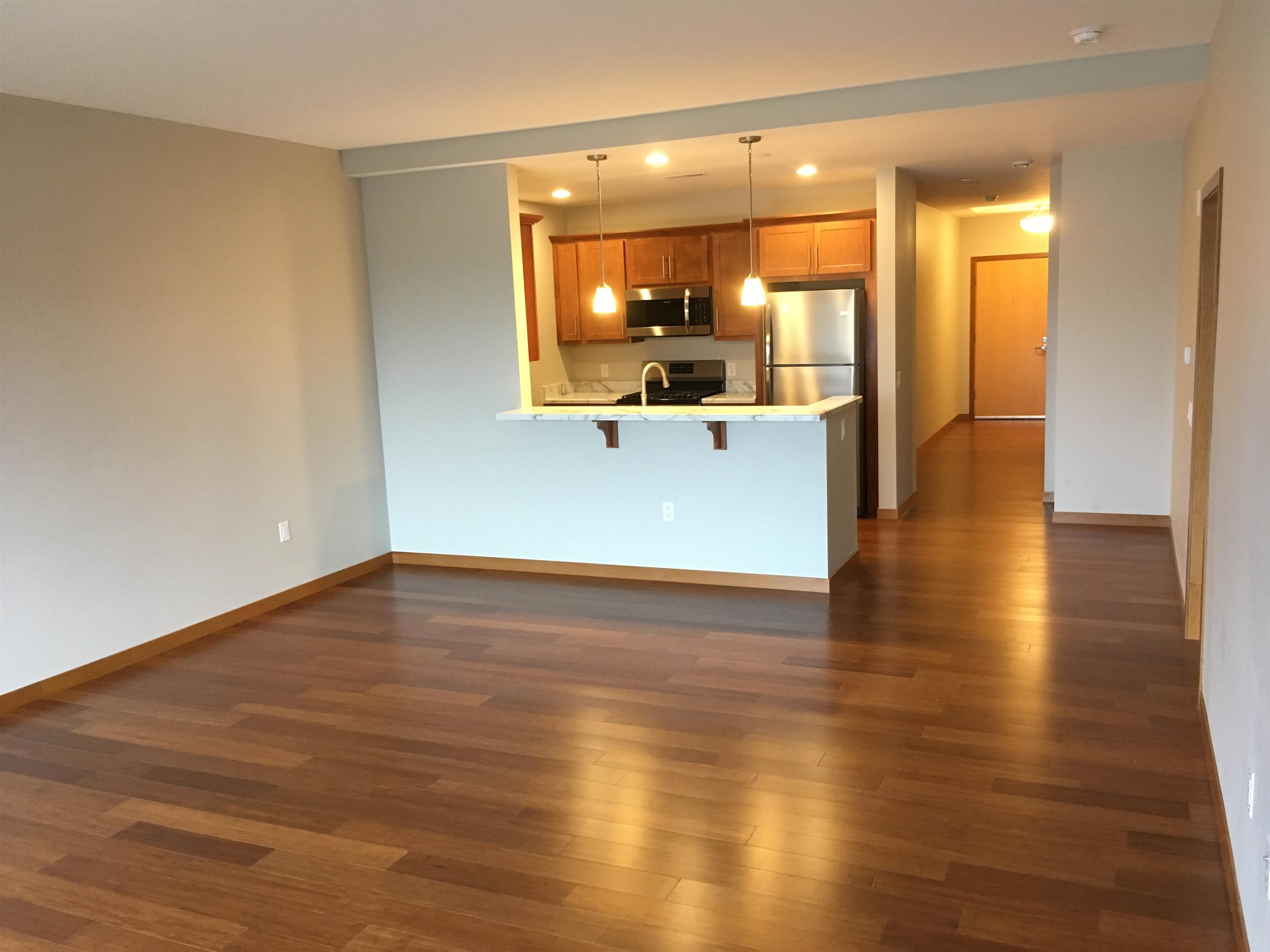 625 North Segoe Road, Unit 404 Madison, WI 53705 - Photo 3 of 24