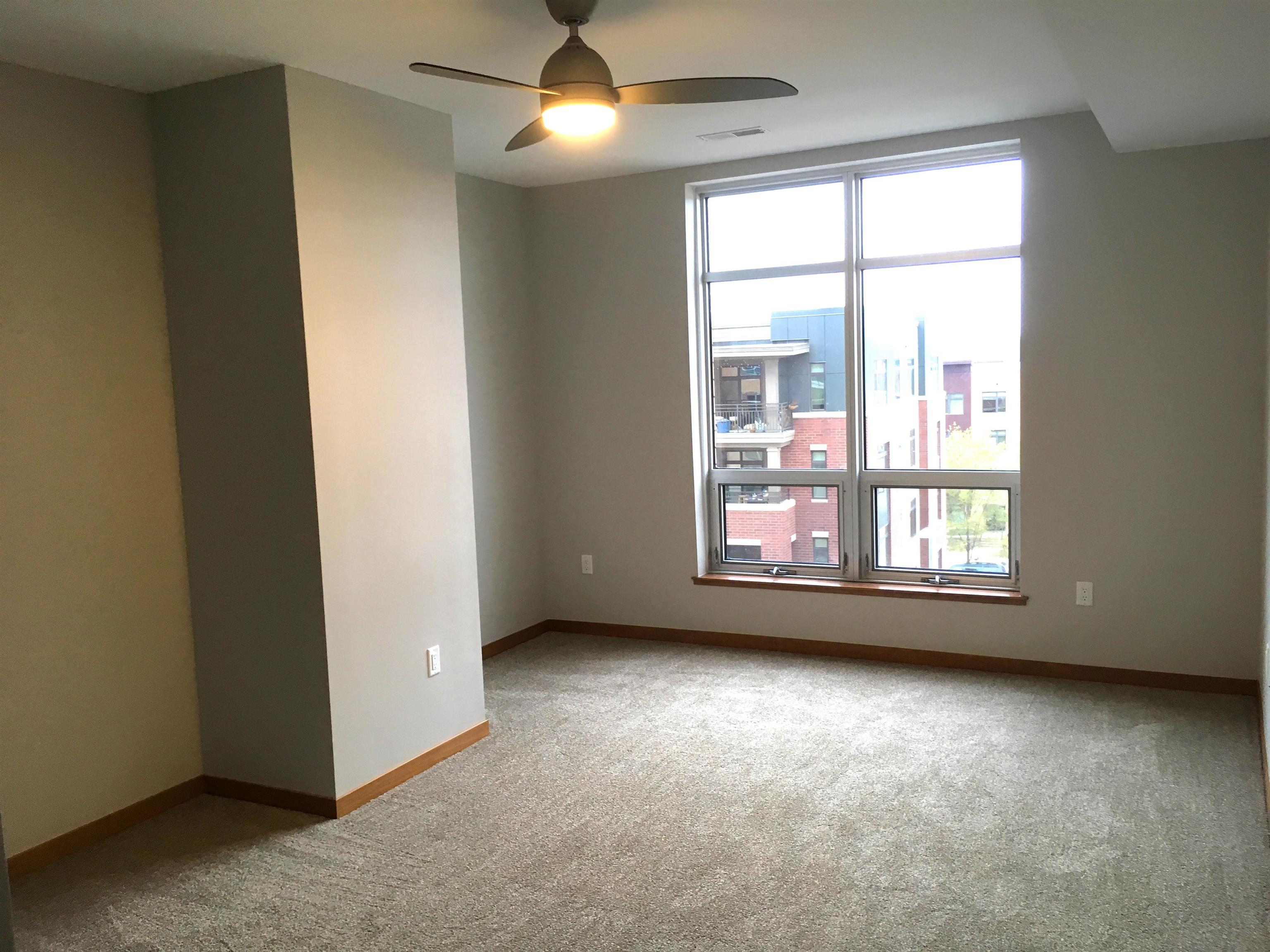 625 North Segoe Road, Unit 404 Madison, WI 53705 - Photo 10 of 24