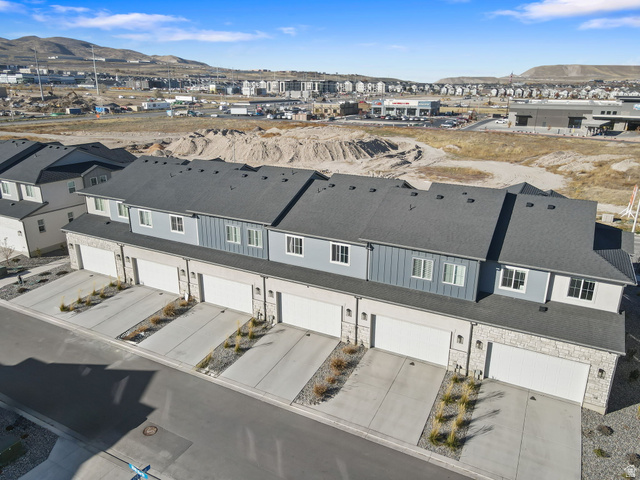 3473 Hardman Way Lehi, UT 84048 - Photo 22 of 22 Bird's eye view of a mountain backdrop