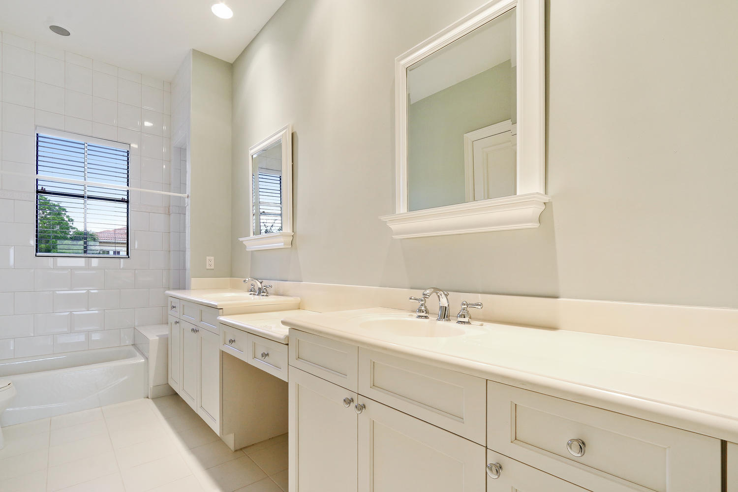 17746 Lake Azure Way Boca Raton, FL 33496 - Photo 21 of 50 a bathroom with a sink and a bathtub