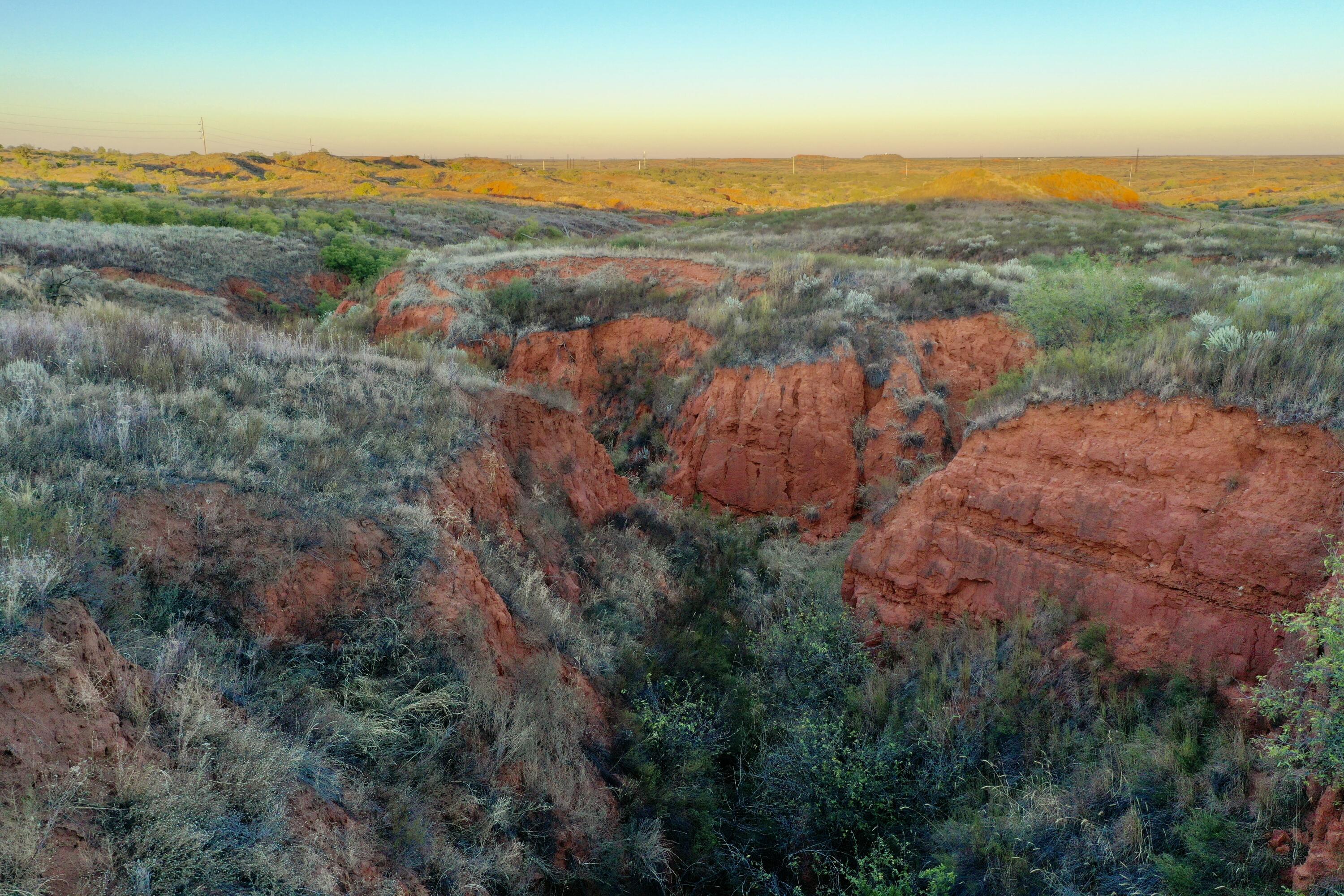 1041 Fm Memphis, TX 79245 - Photo 14 of 72 a view of a city with mountains in the background
