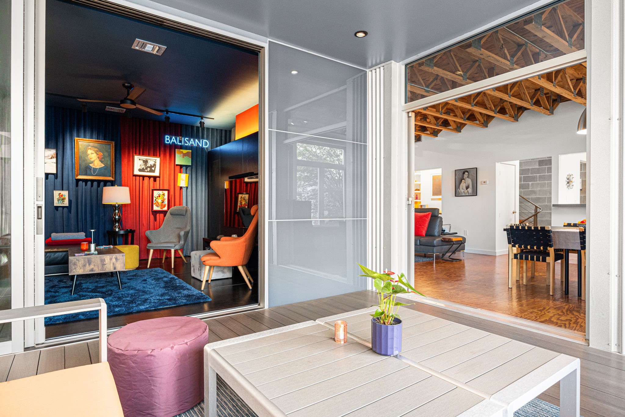 5811 Rose Street Houston, TX 77007 - Photo 31 of 38 One last look at the second floor! This view is from loggia looking towards the salon and the main living/dining area.