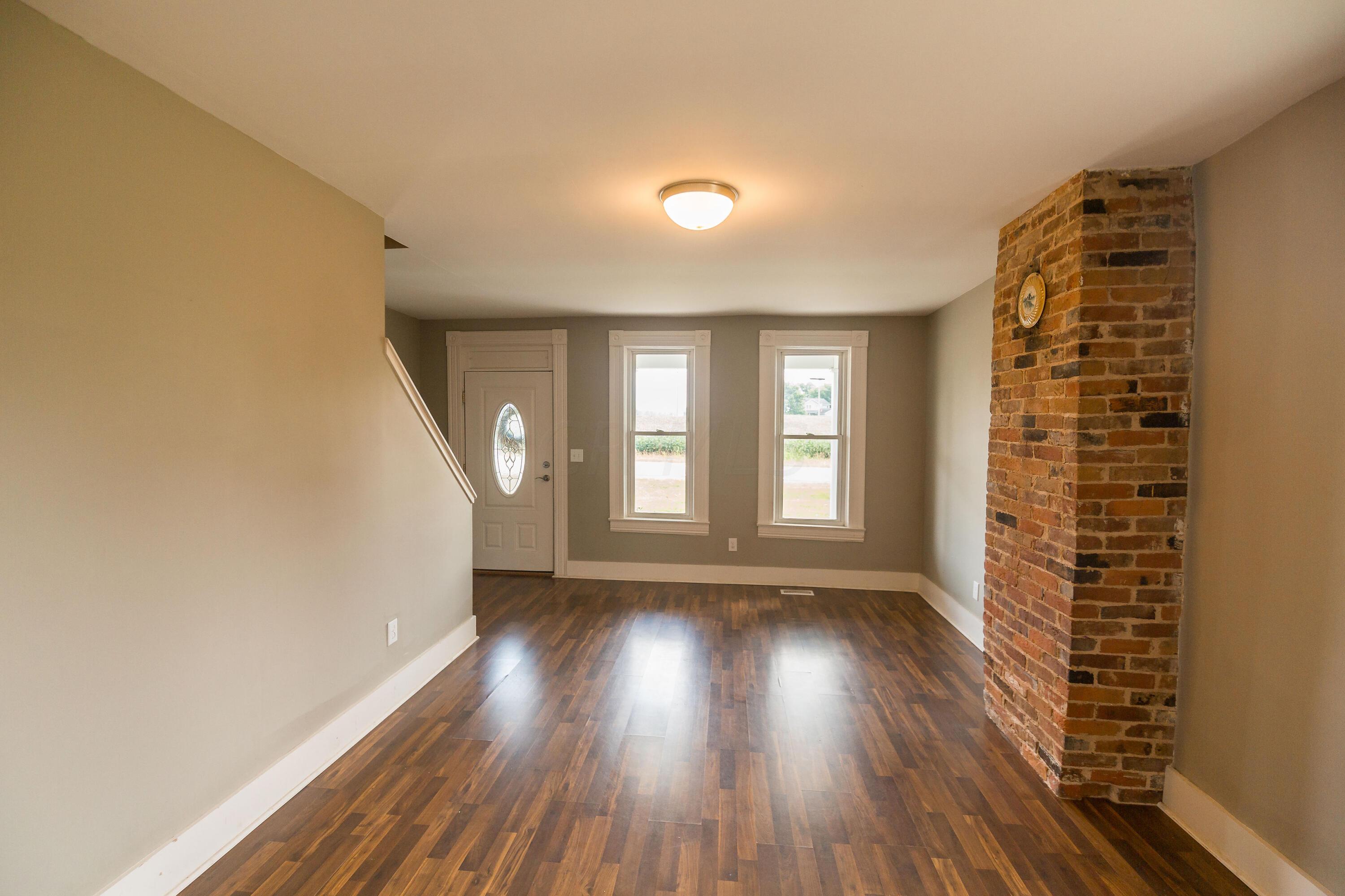 6095 Chillicothe Lancaster Road Southwest Amanda, OH 43102 - Photo 5 of 41 AmandaHouse-FaithElizabethPhotography-47