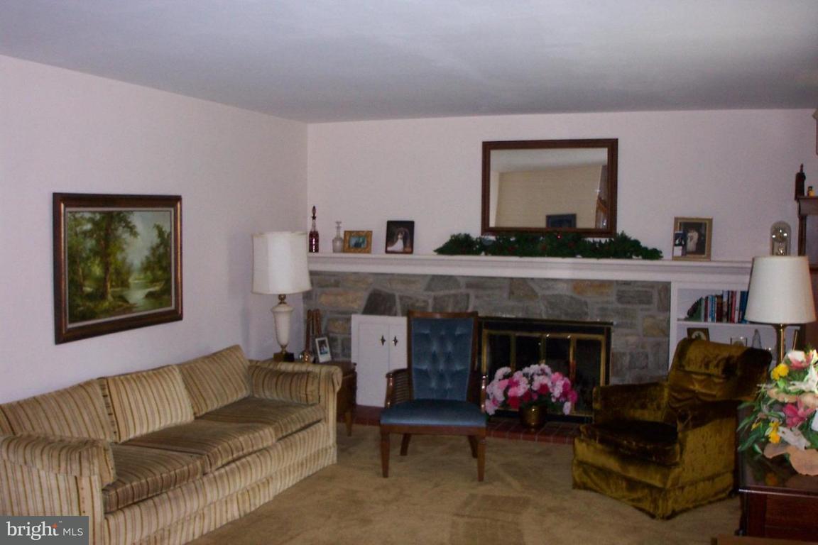 337 Ruth Ridge Drive Lancaster, PA 17601 - Photo 3 of 5 Gallery Image 3