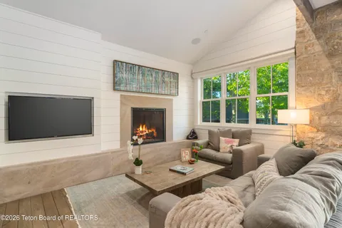 $16,850,000 | 250 Moose Street, Jackson, WY 83001