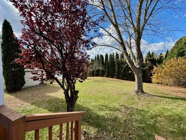 $109,900 | 4 Earl Avenue, Winchester, NH 03470