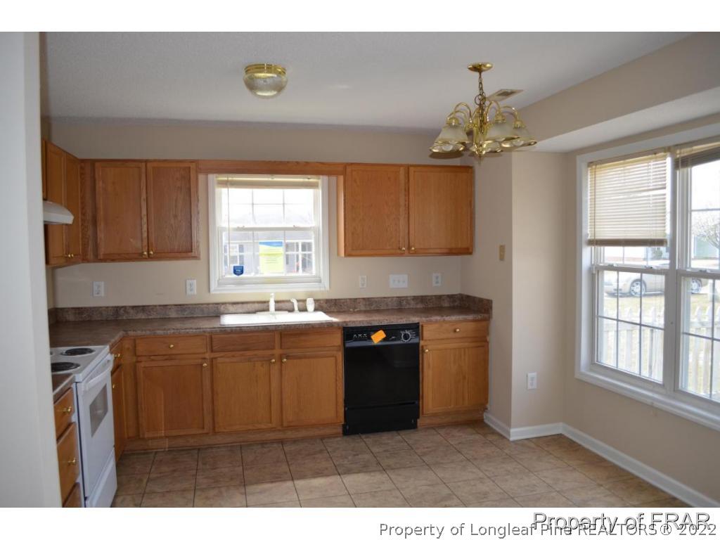 3842 Constance Road Hope Mills, NC 28348 - Photo 11 of 12 Gallery Image 11