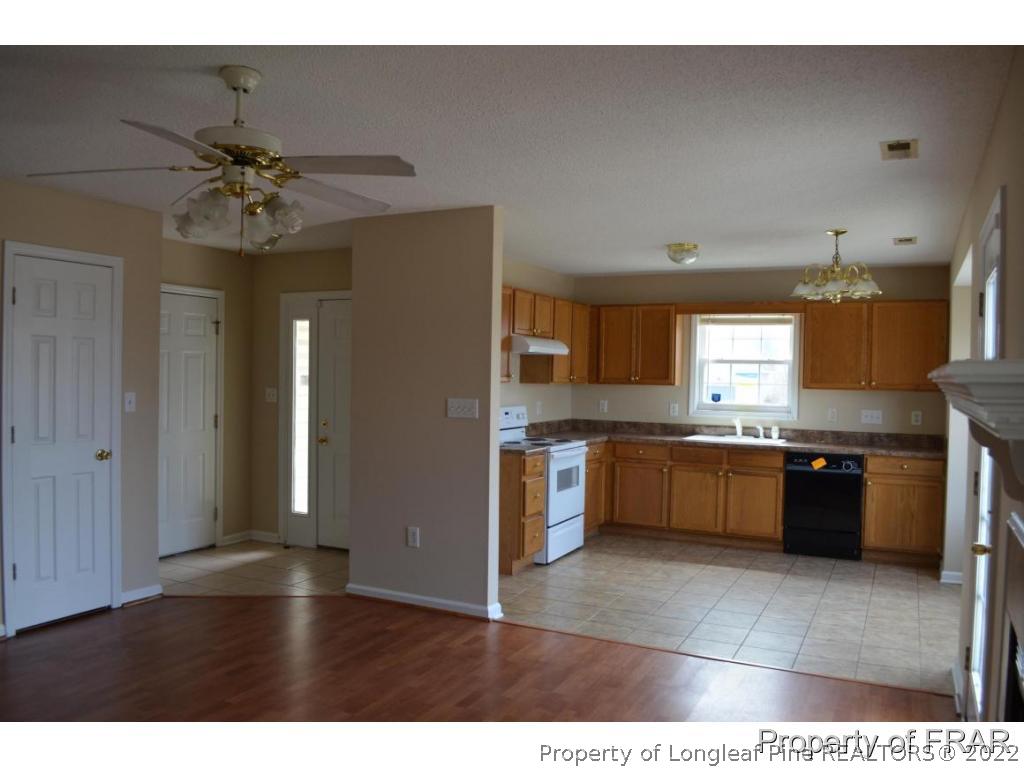 3842 Constance Road Hope Mills, NC 28348 - Photo 3 of 12 Gallery Image 3