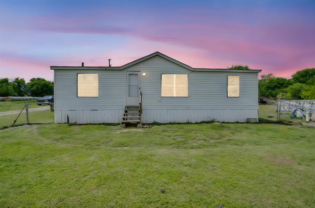 373 Eubanks Road Maypearl, TX 76064 - Photo 1 of 31