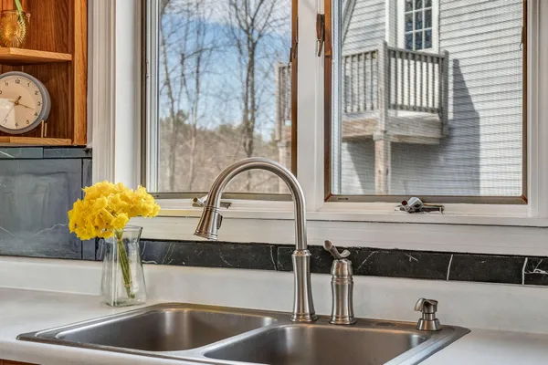 $397,000 | 5 Hideaway Lane, Richmond, ME 04357