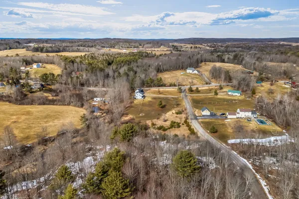 $397,000 | 5 Hideaway Lane, Richmond, ME 04357