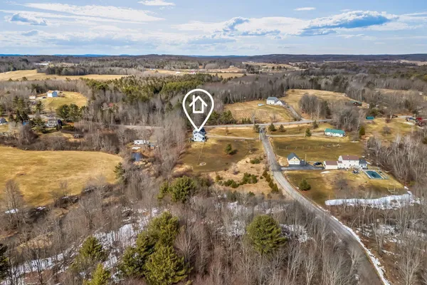 $397,000 | 5 Hideaway Lane, Richmond, ME 04357