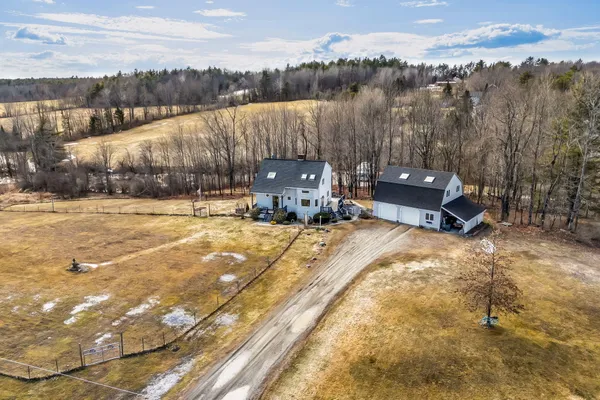 $397,000 | 5 Hideaway Lane, Richmond, ME 04357