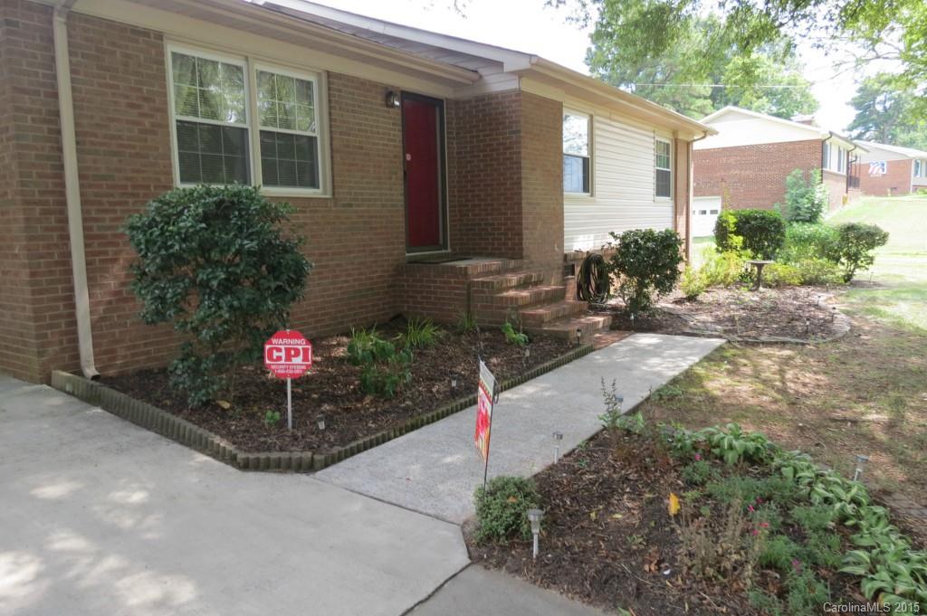 1347 Hess Road Concord, NC 28025 - Photo 4 of 24 Gallery Image 4