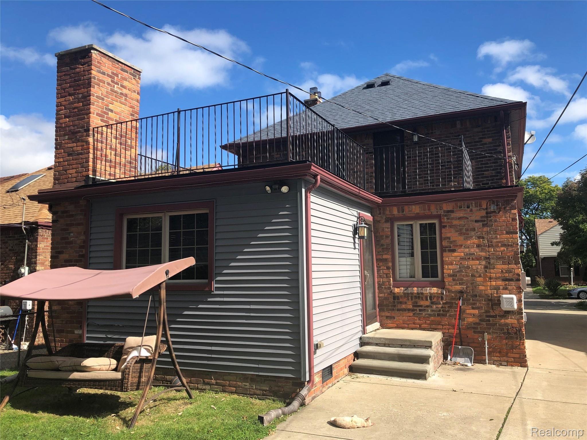 5045 Harvard Road Detroit, MI 48224 - Photo 2 of 2 back of home.jpg