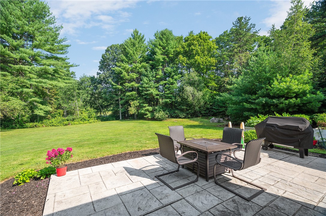 60 Ross Road Burrillville, RI 02859 - Photo 4 of 30 Gallery Image 4
