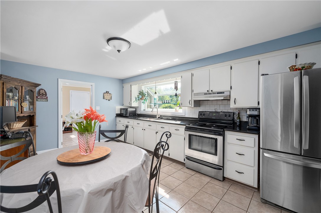 60 Ross Road Burrillville, RI 02859 - Photo 8 of 30 Gallery Image 8