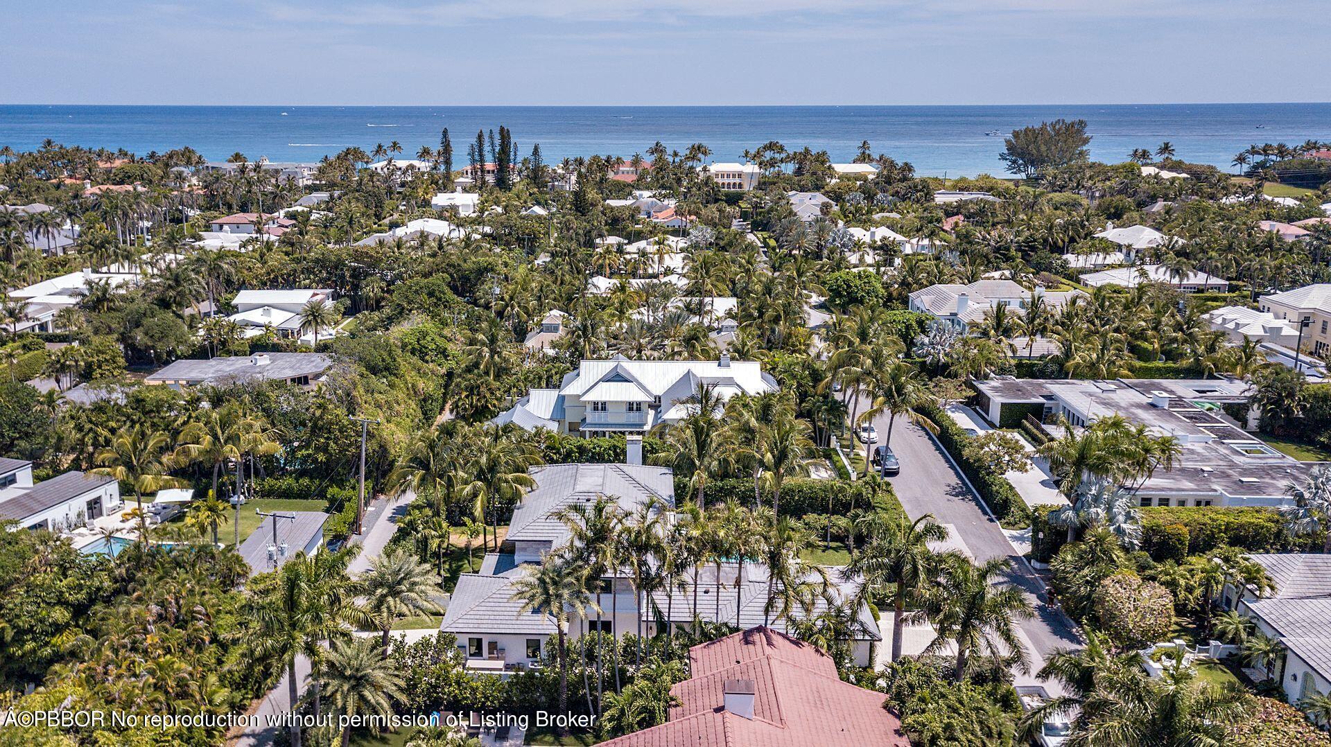 325 Garden Road Palm Beach, FL 33480 - Photo 50 of 57 an aerial view of multiple house