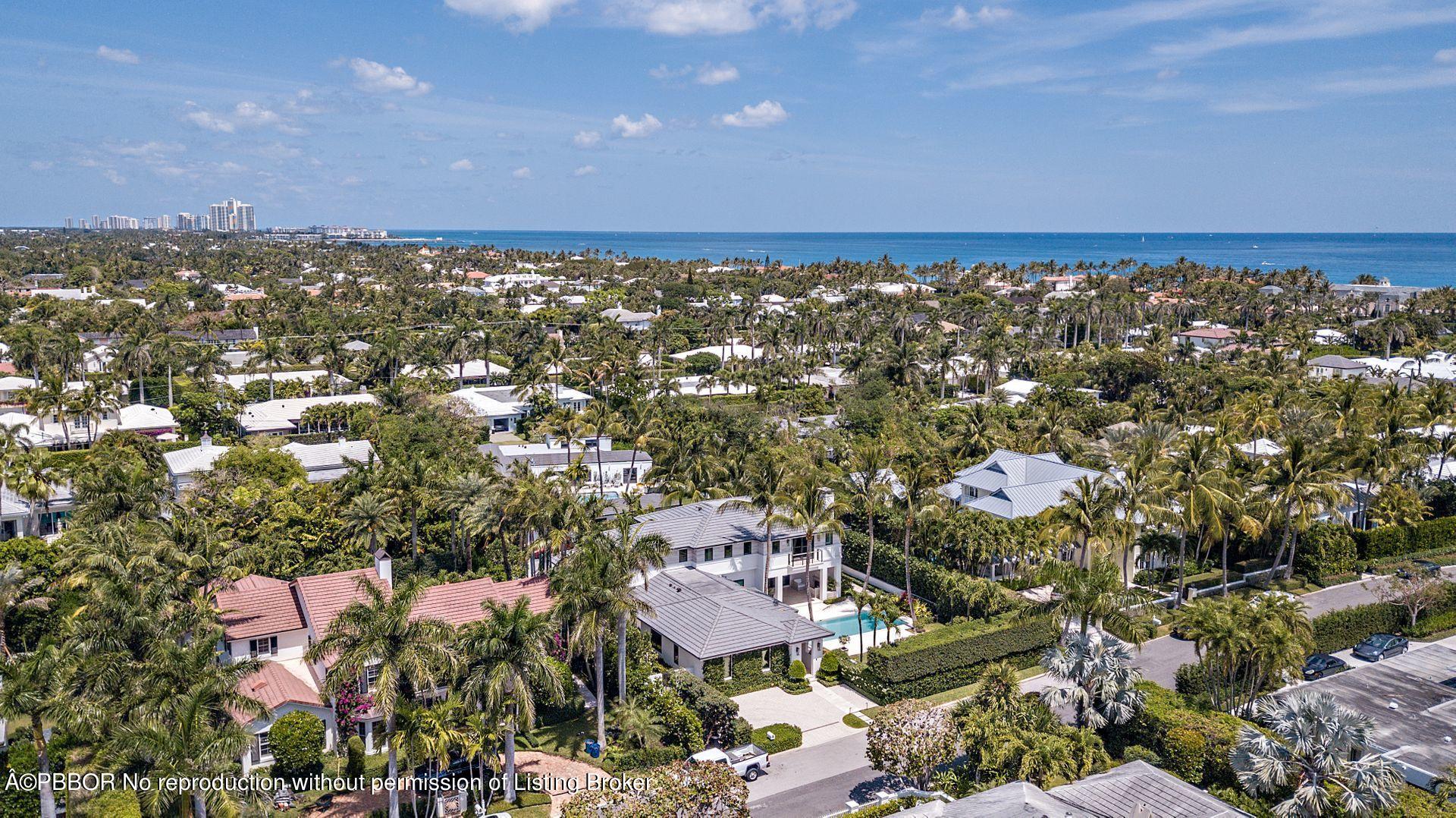 325 Garden Road Palm Beach, FL 33480 - Photo 53 of 57 an aerial view of a city