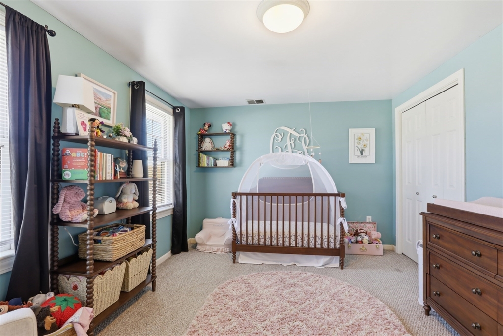 23 Bellmore Road Framingham, MA 01702 - Photo 17 of 37