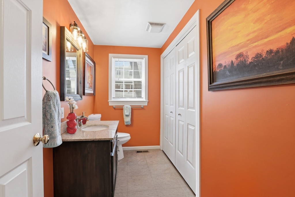 23 Bellmore Road Framingham, MA 01702 - Photo 22 of 37