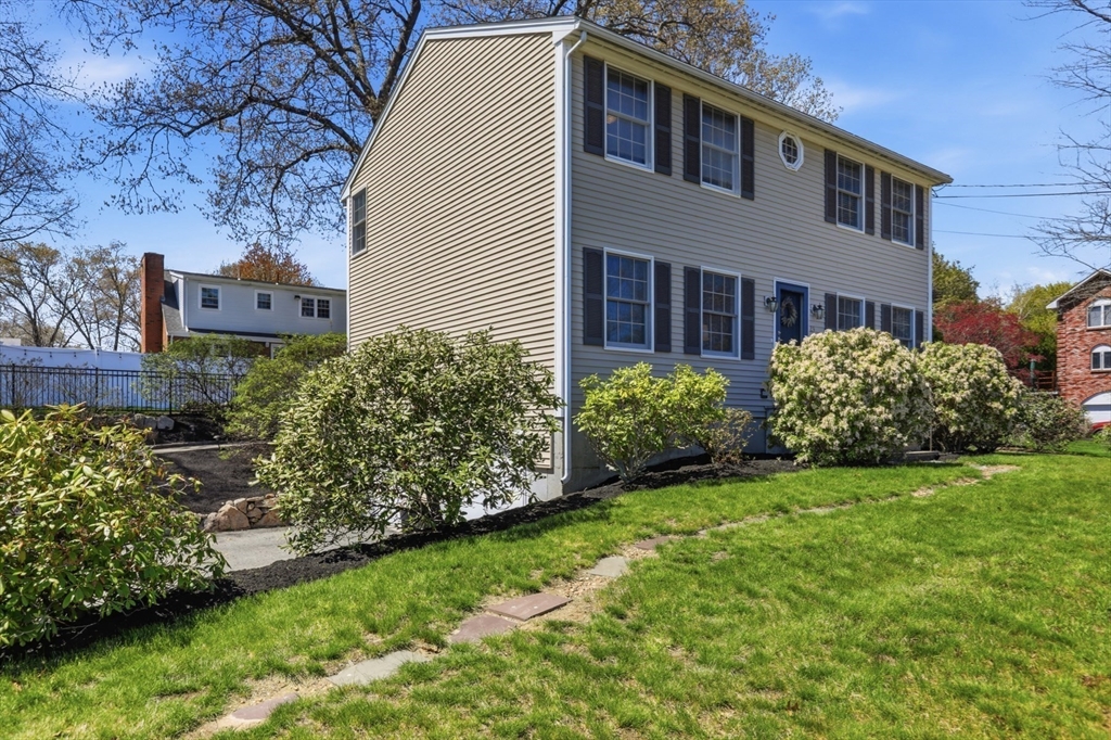 23 Bellmore Road Framingham, MA 01702 - Photo 29 of 37