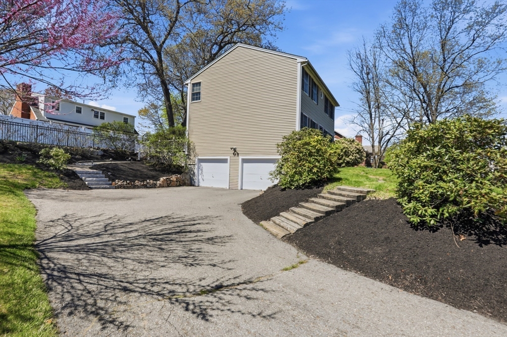 23 Bellmore Road Framingham, MA 01702 - Photo 30 of 37