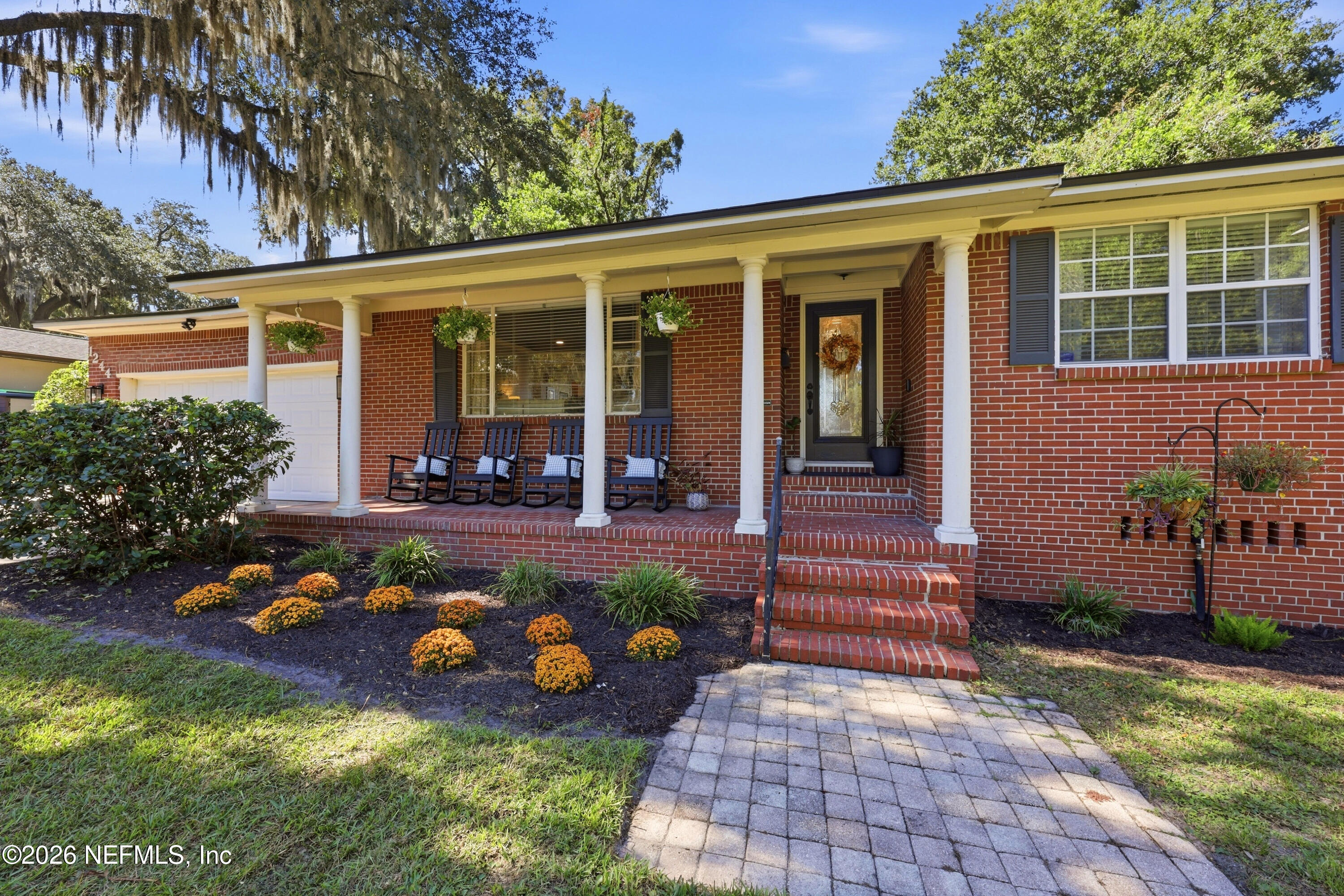 1244 Glengarry Road Jacksonville, FL 32207 - Photo 2 of 47 3_the real estateographers_002