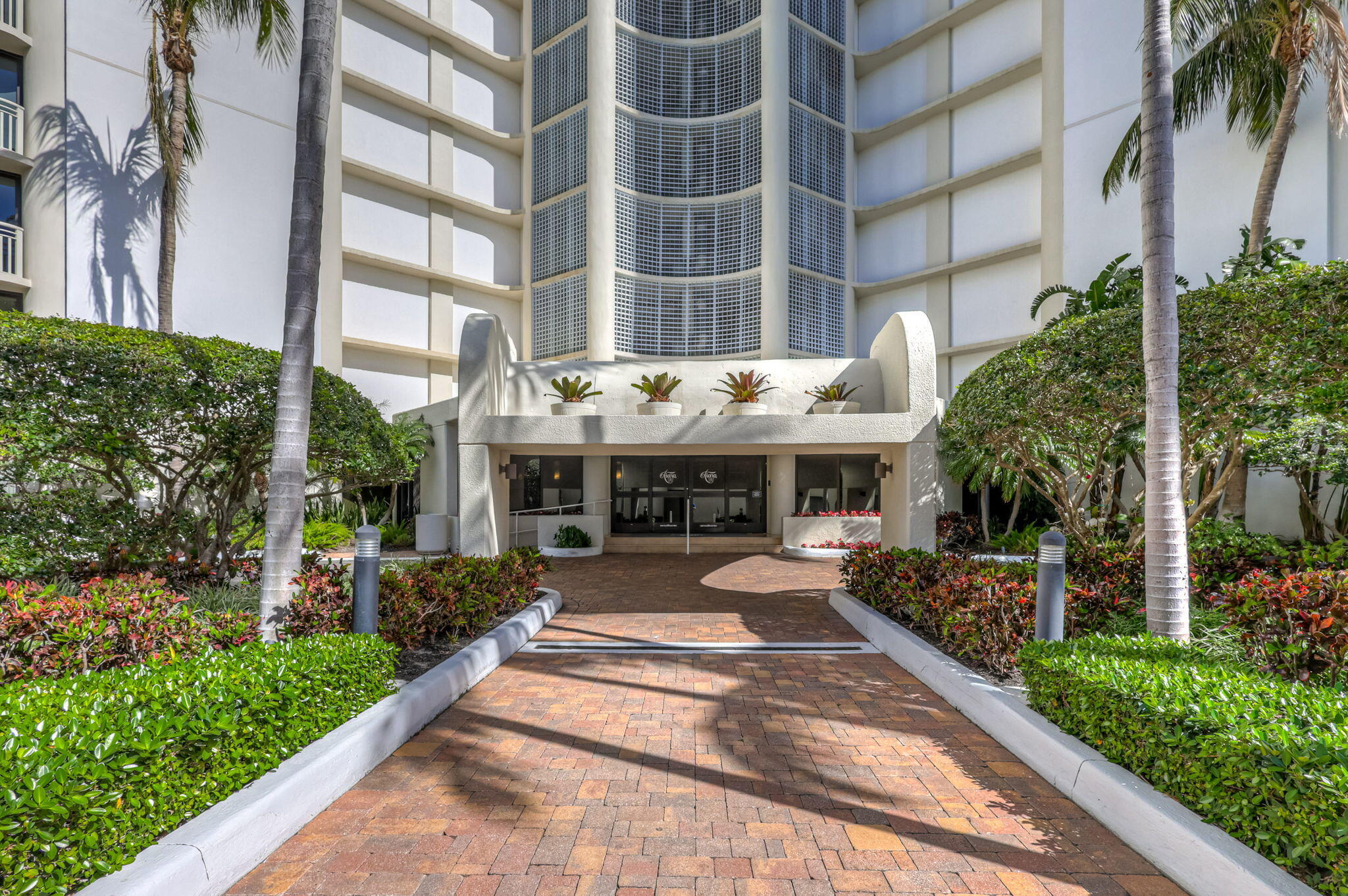 3000 North Ocean Avenue Riviera Beach, FL 33404 - Photo 43 of 93 46-web-or-mls-42-print-057_5d1a9564_5_6_